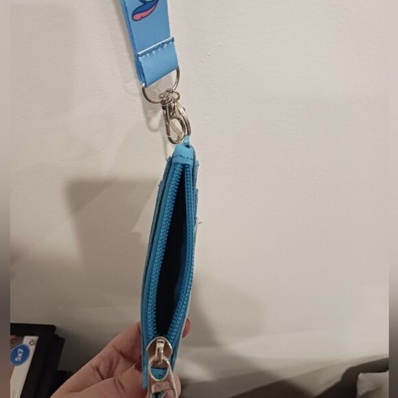 Lilo & Stitch Lanyard Card/ID Holder - Picture 2 of 5
